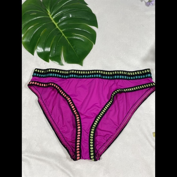 La Blanca Swim New La Blanca Threading Along Bikini Bottoms In